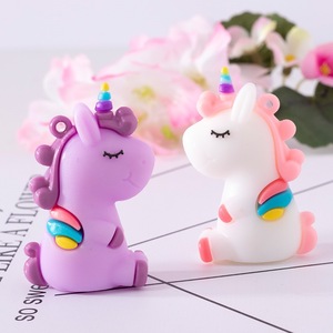 Breloque porte-clés Pikachu en plastique fait main, fourniture artisanale pour accessoires de coque de téléphone DIY - Product Image 2
