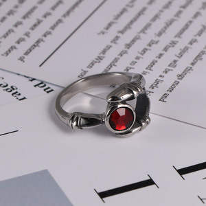 Anillo Gótico Rojo Unisex con Diseño de Esqueleto y Bisel para el Dedo Índice SA423 - Product Image 1
