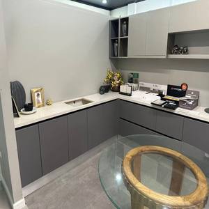 Meuble de salle de bain moderne résistant à l'eau avec miroir LED, compartiment pour mini-réfrigérateur et étagère pour micro-ondes - Product Image 2