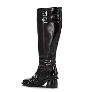 Botas de tacón bajo grueso estilo personalizado con cinturón y hebillas metálicas para mujer, botas vaqueras de punta cuadrada hasta la rodilla, botines largos de punta cuadrada - Product Image 3