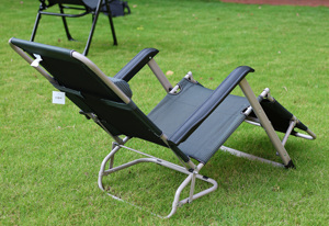Chaise longue <span class=keywords><strong>de</strong></span> plage portable <span class=keywords><strong>de</strong></span> haute qualité, chaise inclinable pliable pour le <span class=keywords><strong>jardin</strong></span>, l'hôtel, la cour, avec cadre <span class=keywords><strong>en</strong></span> <span class=keywords><strong>fer</strong></span> et coussins - Product Image 4