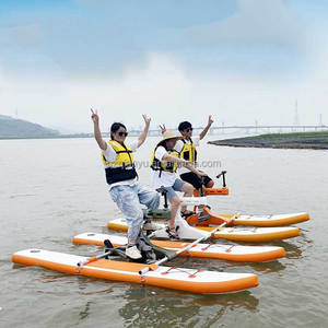 Vélo aquatique gonflable en PVC durable, capacité 3 personnes, bateau à pédales stable pour la location touristique dans les sites panoramiques - Product Image 2