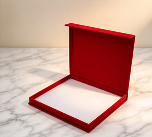 Caja de Cartón Cuadrada de Alta Gama XINYUAN con Impresión a Cuatro Colores, Lámina Dorada en Relieve, Recubrimiento UV, Cierre Magnético, Forro de Esponja, Tamaño Personalizado - Product Image 5