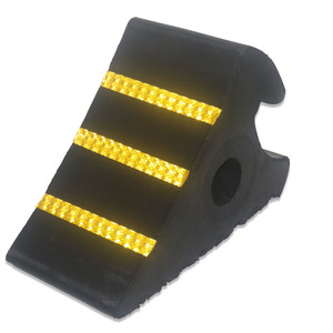 Rampa de coche Herramientas de coche Tapón de rueda Bloque de obstrucción de estacionamiento Bloque triangular antideslizante Herramientas de rescate al aire libre Herramientas de remolque de vehículos - Product Image 5