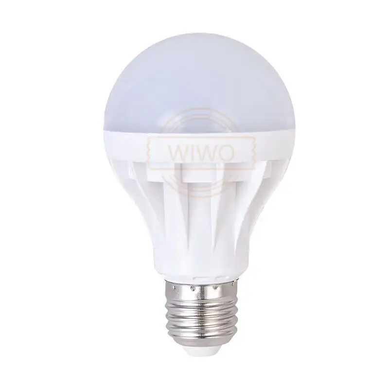 Nhà Máy Giá LED bóng đèn tiết kiệm năng lượng đèn E27 vít Miệng 3w5w7w9w15w Mặt dây đèn bàn đèn hộ gia đình siêu sáng xoắn ốc bóng đèn
