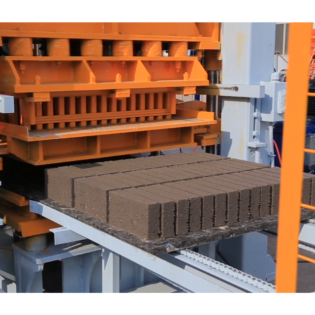 Construction Machines QT4-15 Compressed Earth Block Machine Brick Raw Material:Cement
