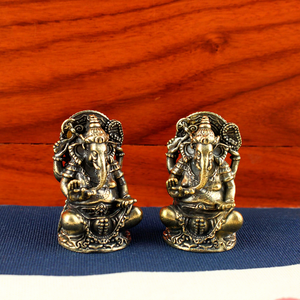 Scultura in Bronzo di Elefante Divino, Dio del Tesoro dell'Elefante Bianco, Opera d'Arte Decorativa del Sud-Est Asiatico - Product Image 1