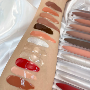 Pre Filled Lipgloss Wholesale Black Current <strong>Flavor</strong> Lip Oil Big Square Tube Lip Plumper Vegan Organic Non Sticky Plump Lip Oil - Product Image 1