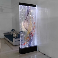 Vente en gros directe d'usine Décoration intérieure Nouveaux modèles de conception Mur d'eau à bulles avec lumière LED