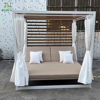 Chaise longue de jardin en aluminium imperméable avec auvent
