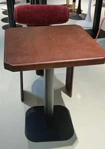 Plateau de table en placage de bois de forme personnalisée avec noyau en contreplaqué et finition laquée pour mobilier de restaurant - Product Image 4