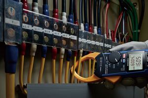 Hioki CM4141-50 TRMS AC (2000 a 1000V 55mm Opening) Cm4141-50 Hioki Cm4141-50 True Rms Ac High-<b>range</b> Ac Measurement - Product Image 4