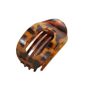 Nouvelle <span class=keywords><strong>pince</strong></span> <span class=keywords><strong>à</strong></span> cheveux ronde plate poignée de <span class=keywords><strong>bec</strong></span> de canard dents fortes peuvent se plier confortablement <span class=keywords><strong>pince</strong></span> <span class=keywords><strong>à</strong></span> cheveux design incurvé - Product Image 1