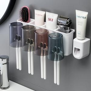 Ensemble de porte-brosses à dents transparents, à fixer au mur avec ventouse, pour salle de bain, usage familial, facile à nettoyer, conception durable - Product Image 4
