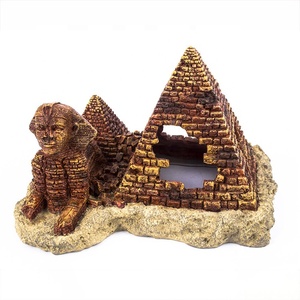 Vente en gros de pyramide en résine, forme de reptile, grotte de cachette, paysage d'habitacle pour gekco - Product Image 1