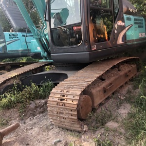 รถขุดมือสอง Kobelco SK200 20 ตัน ประสิทธิภาพดี รถขุดไฮดรอลิกแบบตีนตะขาบ SK115 มีสินค้าในสต็อก พร้อมจัดส่งทั่วโลก - Product Image 2