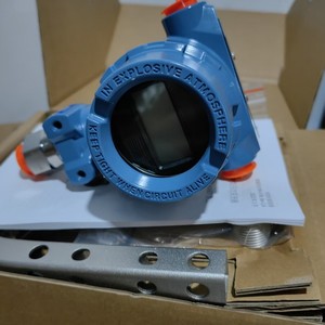 Sensor de Temperatura Inteligente 2088, 4-20 MA HART 2088G/2088A IP66 hasta 4000 Psig - Product Image 4