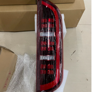Feu arrière LED pour autocar diesel, pièce d'origine usine, très demandée, avec lentille <span class=keywords><strong>PC</strong></span> et boîtier ABS pour autobus. - Product Image 5