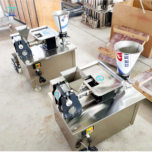 Máquina automática de bolas de <span class=keywords><strong>masa</strong></span> hervida Momo Ravioli máquina de bolas de <span class=keywords><strong>masa</strong></span> hervida Empanada Spring Roll Dumpling Samosa que hace la máquina - Product Image 2