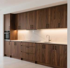 Ensemble de cuisine modulaire en bois brun foncé SANTOPOVA avec four intégré et éclairage sous-armoire - Product Image 1