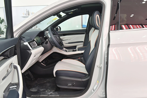 BYD 송 플러스 2023 DM-i 110km 플래그십 플러스 1.5 PHEV FWD 초장거리 저유지비용 인기 판매 - Product Image 6