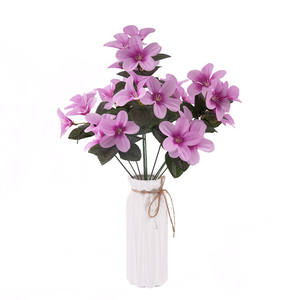 China Fornecimento Barato 10 Ramos Decorativos De Seda Artificial Flores Bouquet Forma Do Coração - Product Image 5