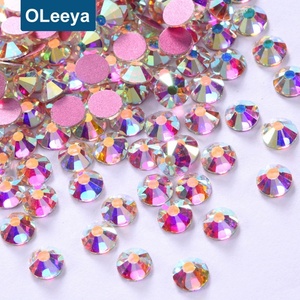 Cristales de Vidrio Planos SS20 Transparentes con Facetas Talladas al por Mayor para Joyería, Uñas y Ropa - Product Image 2