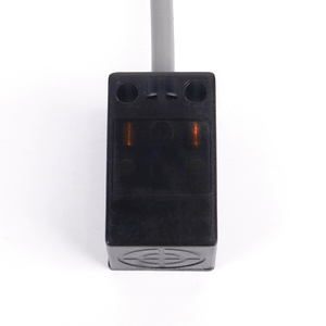 DOMENZI TL-Q5MC1D Cảm biến chuyển mạch tiệm cận cảm ứng hình vuông nhỏ DC 24V <span class=keywords><strong>2</strong></span> dây <span class=keywords><strong>3</strong></span> dây NPN Thường mở Khoảng cách phát hiện 5mm - Product Image 1