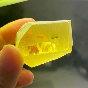 DS Gems Nice Color #10 Piedras preciosas sin cortar Gemas nasitales ásperas - Product Image 1