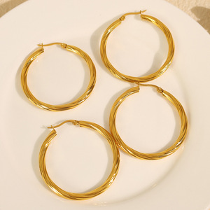 Aros de Oreja con Diseño Geométrico Circular, Chapados en Oro de 18k, Aleación de Zinc, Joyería de Moda para Mujer - Product Image 1