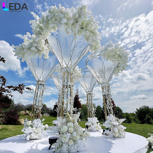 โครงสร้างเหล็กตกแต่งรูปทรงเสาสีทองสำหรับฉากหลังงานแต่งงาน - Product Image 3