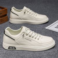 Mocassins pour hommes de haute qualité au design simple, chaussures de course légères à semelle souple, chaussures décontractées respirantes de style rétro classique