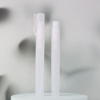 Bouteille de pulvérisation en plastique de tube carré de 10ml 20ml 30ml facilement transportée