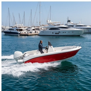 Chaser 500, Bote de Pesca de Fibra de Vidrio con Consola Central de 5m, Casco en V Profunda, Bote Costero de Alta Velocidad para Motores Fuera de Borda de hasta 90HP, Certificado CE - Product Image 2