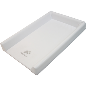 Elegante e Spazioso Tappetino per il Cambio Pannolini con Superficie Liscia in PVC e Imbottitura in Schiuma Elastica per un Comodo Cambio del Pannolino del Neonato - Product Image 1
