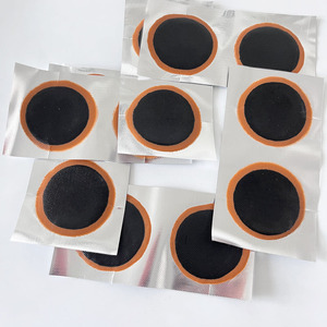 <span class=keywords><strong>Kit</strong></span> universale per la <span class=keywords><strong>riparazione</strong></span> di pneumatici pneumatici in <span class=keywords><strong>gomma</strong></span> tonda Patch per auto - Product Image 1