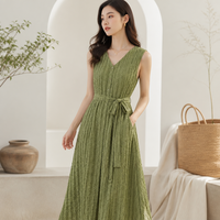 Tissu tricoté warp froissé 98% polyester 2% élasthanne, tissu tricoté froissé à carreaux verticaux pour robes, chemisiers et vêtements de mode féminins