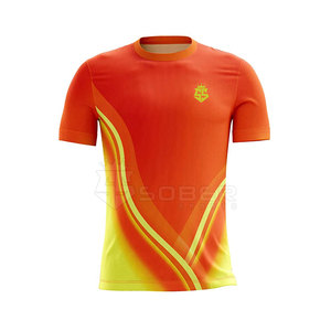 Maillot de football confortable en polyester 100% à séchage rapide pour hommes avec impression par sublimation Design personnalisable Vêtements de sport de haute qualité - Product Image 1