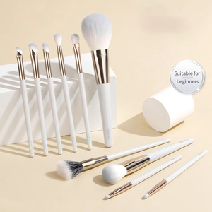 MSQ Ensemble de pinceaux de maquillage blanc de luxe de haute qualité Correcteur de fard à paupières Pinceaux de maquillage pour sourcils Prêt à expédier - Product Image 2