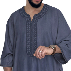 Abaya Hommes <span class=keywords><strong>Djellaba</strong></span> Marocaine 2025 à Manches Courtes Simple Grise Thobe Décontractée Jalabiya Qamis Caftan pour Hommes Musulmans - Product Image 1