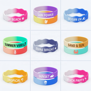 Braccialetto in Silicone che Cambia Colore ai Raggi <span class=keywords><strong>UV</strong></span>, Personalizzabile con Logo, Produttore OEM, Vendita all'Ingrosso per Souvenir Estivi da Spiaggia e Turismo - Product Image 1