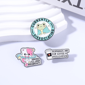 Broche émaillée 'Floating Cat Guess I'll Just Dissociate' avec grenouille en situation de désolidarisation, thème santé mentale, pour sac, revers, bijou, cadeau - Product Image 2