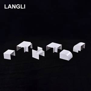 <span class=keywords><strong>Gouttière</strong></span> plate ignifuge de fil de té d'accessoires de goulotte de câble électrique de PVC <span class=keywords><strong>pour</strong></span> l'application de barre omnibus - Product Image 4