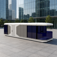Capsule de camping de luxe moderne, maison préfabriquée en acier avec système intelligent de villa