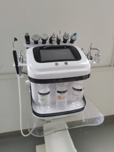 Machine faciale multifonction 10 en 1 à hydrogène et oxygène, peeling aquatique, nettoyage par bulles, pulvérisation d'oxygène, resserrement de la peau, salon de beauté - Product Image 5