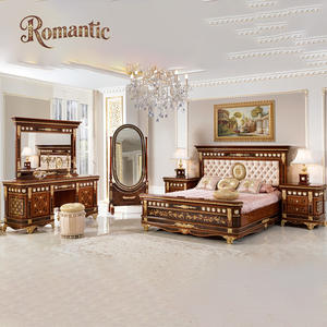 โครงเตียงไม้เนื้อแข็งสีขาวสไตล์หรูหราแบบตุรกี ขนาดใหญ่ สำหรับเตียงคู่  แบบวินเทจ  ขนาดควีนไซส์ สีทอง  พร้อมชุดเฟอร์นิเจอร์ครบชุด - Product Image 4