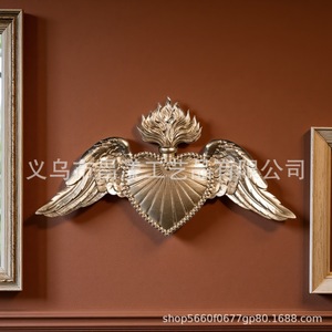 Gothic Metal Heart Wings <b>Wall</b> Hanging <b>Decor</b> Golden Color Home <b>Decor</b> Valentine'S Day Irregular Shape Single-piece Package - Product Image 1