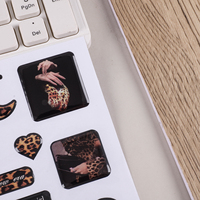Autocollants personnalisables en PVC imperméable pour journal, étiquettes transparentes 3D avec logo, impression numérique UV, logo personnalisé, nouveauté