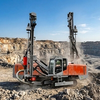 Pompe intégrée B8 pour foreuse hydraulique diesel sur chenilles DTH |   Machine de forage de trous de dynamitage de surface 110-165 mm, profondeur 32 m pour l'exploitation minière