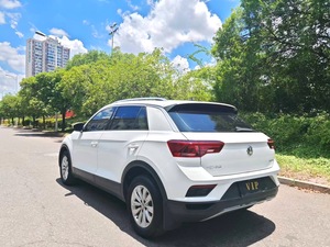 <span class=keywords><strong>Volkswagen</strong></span> <span class=keywords><strong>T</strong></span>-<span class=keywords><strong>Roc</strong></span> Usata 2020-2024, Cambio Automatico, Motore Turbo, Sedili in Pelle, Telecamera Posteriore, Pneumatici R17, Guida a Sinistra - Product Image 5